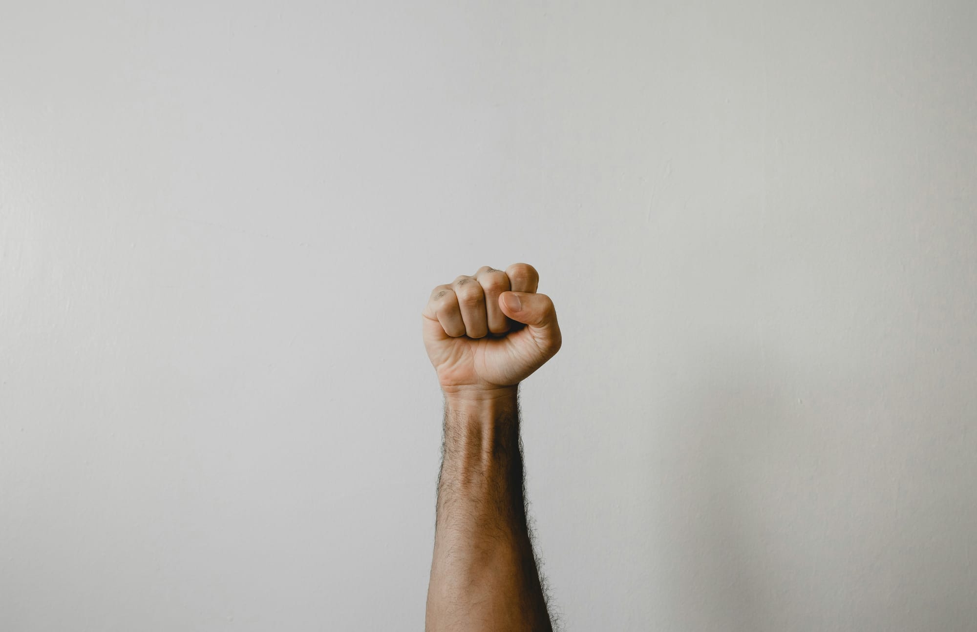 Confidence Leaks - How To Believe In Yourself